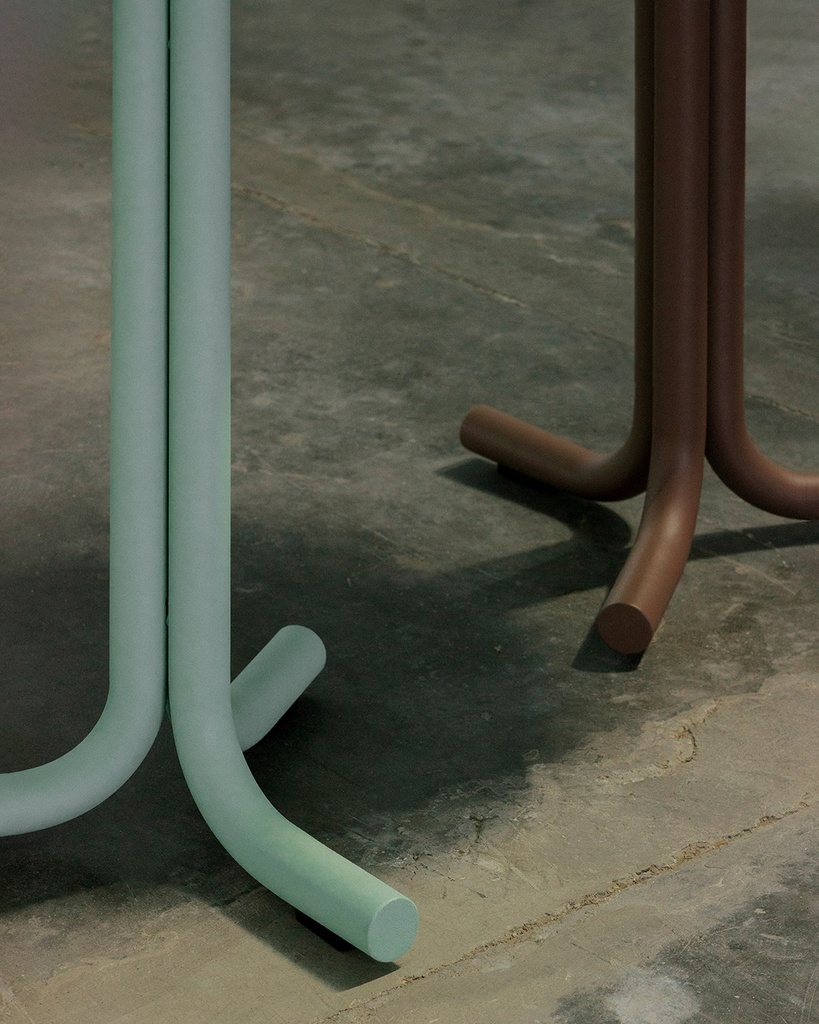 CAFÉ TABLE NOKK